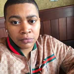 Meet your Posher, Melanie